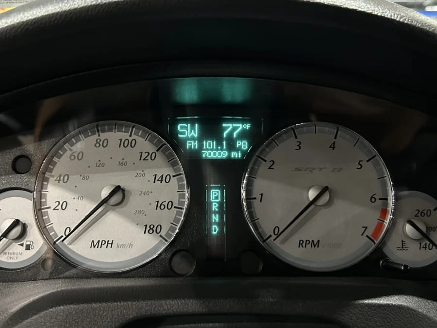 2006 Chrysler 300 (2005-2023) - Image 8 of 10