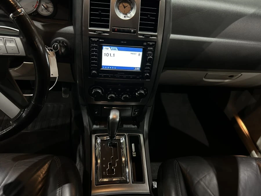 2006 Chrysler 300 (2005-2023) - Image 5 of 10