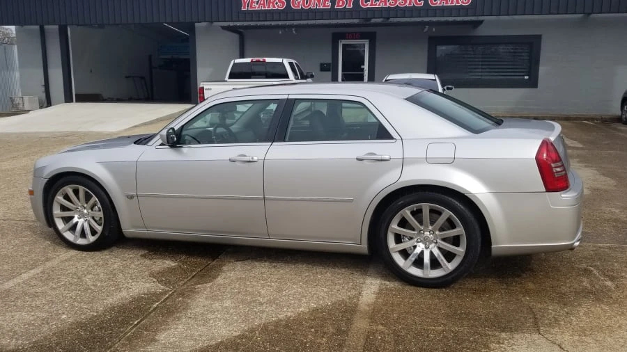 2006 Chrysler 300 (2005-2023) - Image 2 of 13