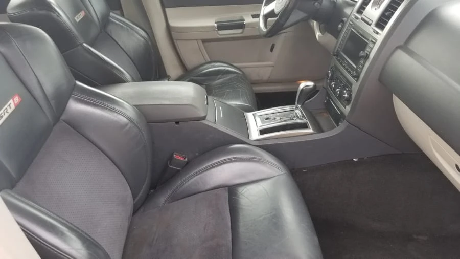 2006 Chrysler 300 (2005-2023) - Image 6 of 13