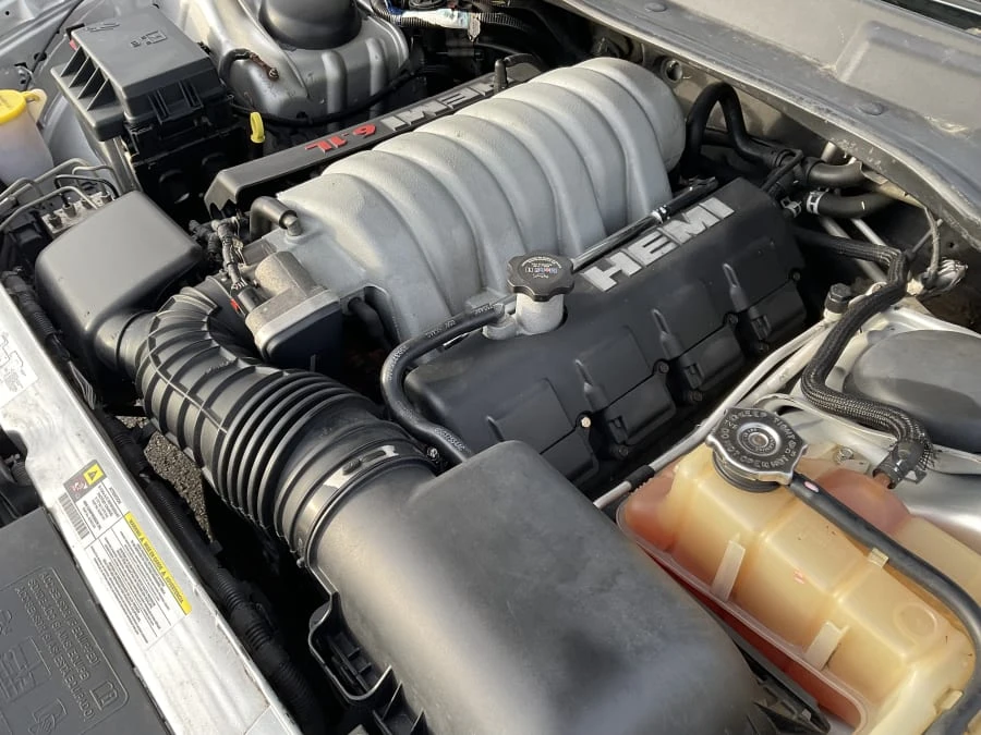 2006 Chrysler 300 (2005-2023) - Image 9 of 10