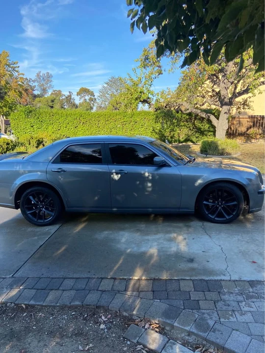 2006 Chrysler 300 (2005-2023) - Image 6 of 14