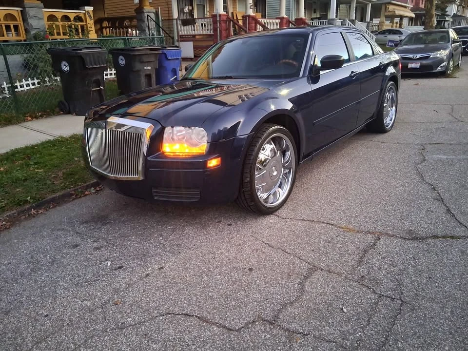 2006 Chrysler 300 (2005-2023) - Image 2 of 7