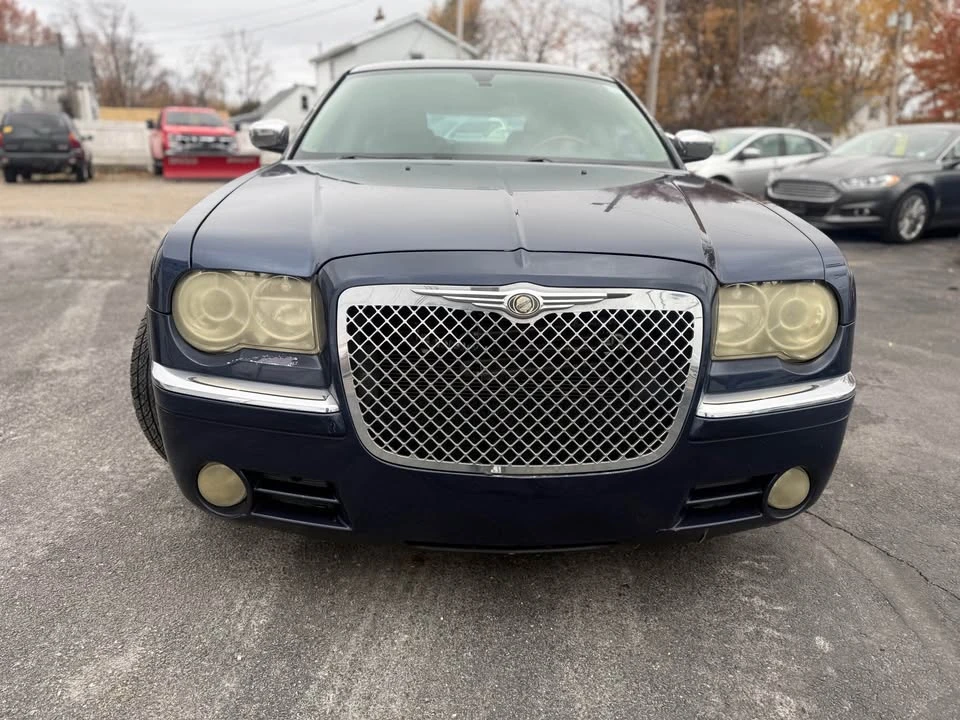 2006 Chrysler 300 (2005-2023) - Image 2 of 17