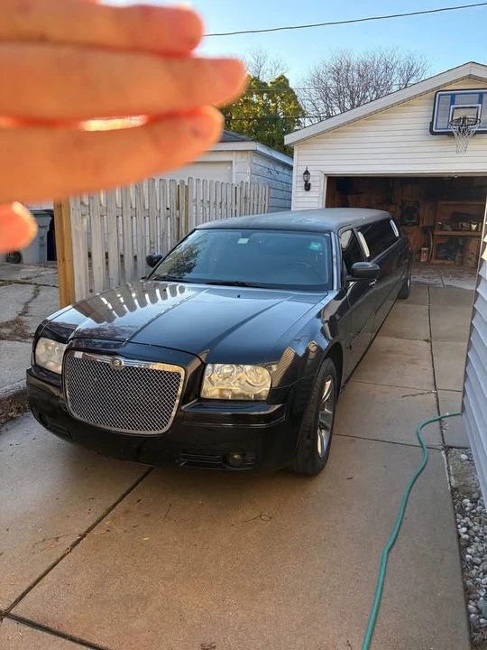 2006 Chrysler 300 (2005-2023) - Image 4 of 8
