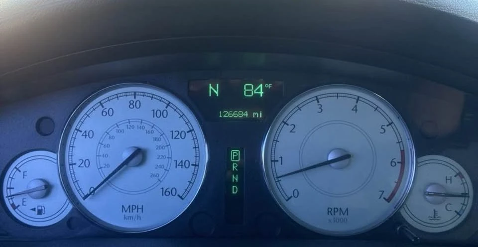 2006 Chrysler 300 (2005-2023) - Image 13 of 17