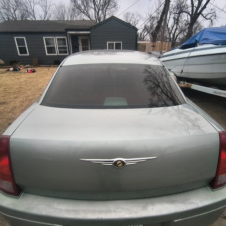 2006 Chrysler 300 (2005-2023) - Image 6 of 10