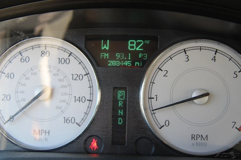 2006 Chrysler 300 (2005-2023) - Image 14 of 21