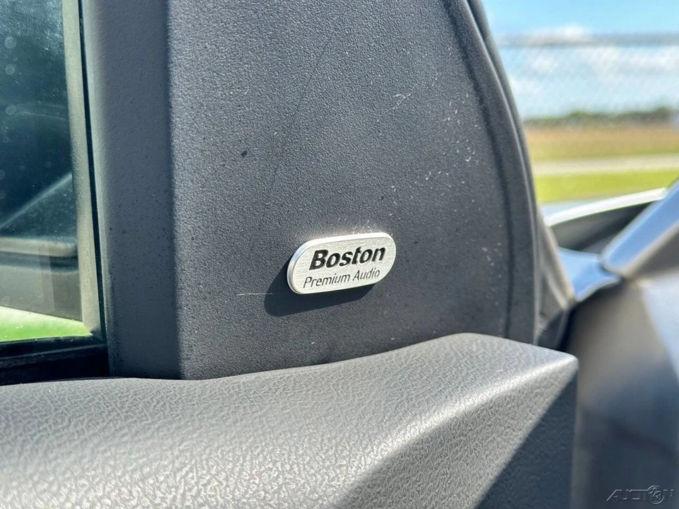 2006 Chrysler - Image 21 of 24