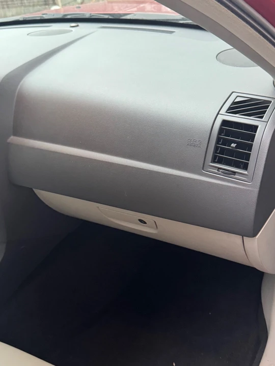 2006 Chrysler 300 (2005-2023) - Image 12 of 22