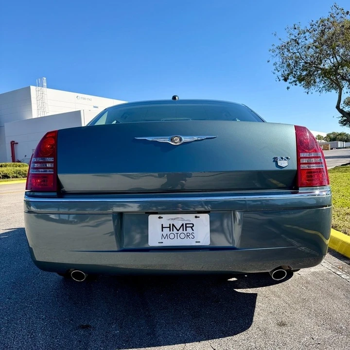 2006 Chrysler 300 (2005-2023) - Image 12 of 21