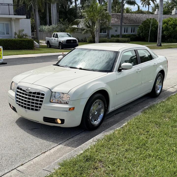 2006 Chrysler 300 (2005-2023) - Image 6 of 31
