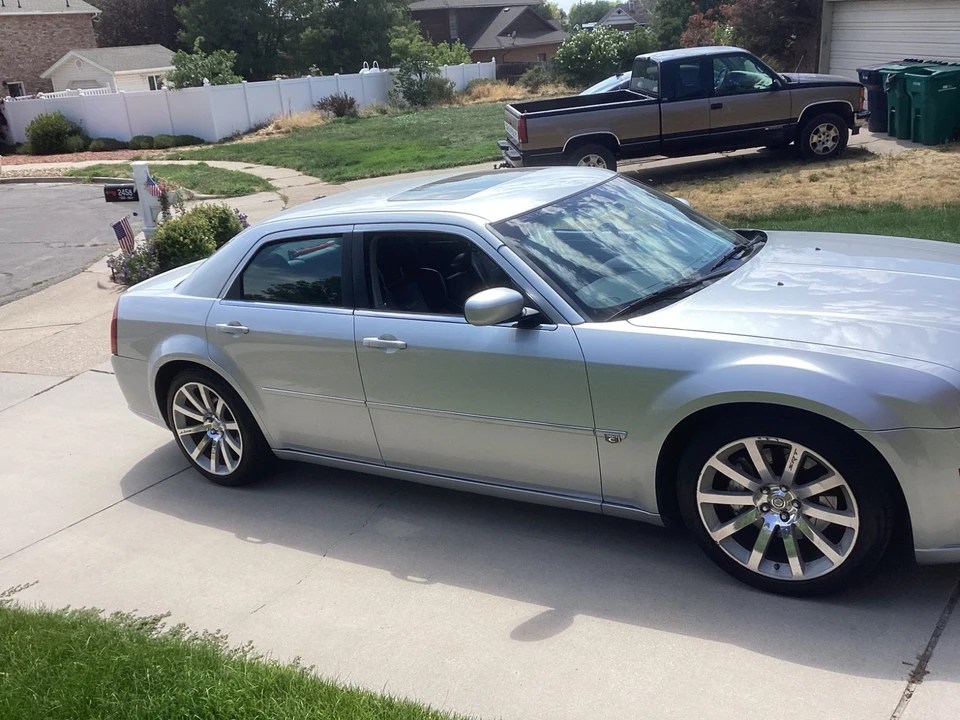 2006 Chrysler 300 (2005-2023) - Image 4 of 10