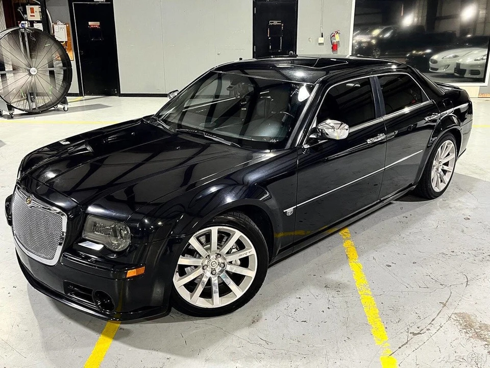 2006 Chrysler 300 (2005-2023) - Image 7 of 21