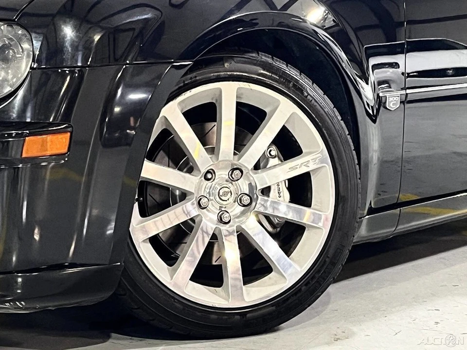 2006 Chrysler 300 (2005-2023) - Image 2 of 21