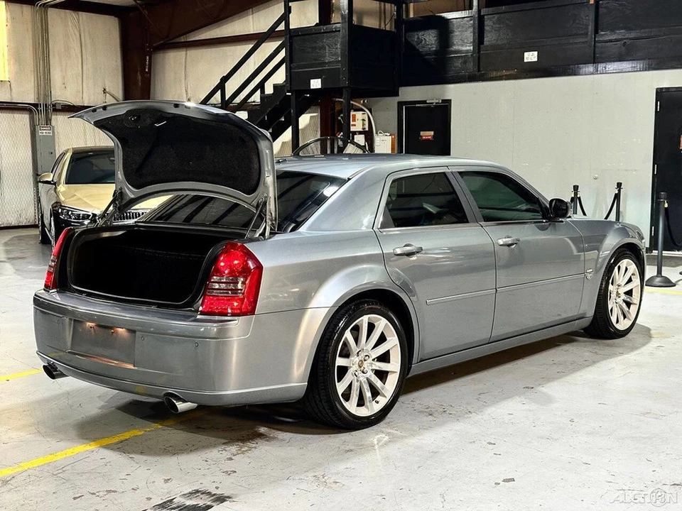 2006 Chrysler 300 (2005-2023) - Image 20 of 24