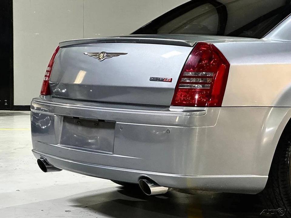 2006 Chrysler 300 (2005-2023) - Image 9 of 24