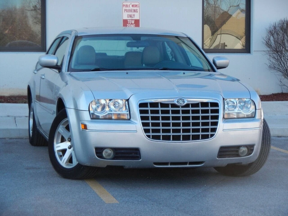 2006 Chrysler 300 (2005-2023) - Image 7 of 21