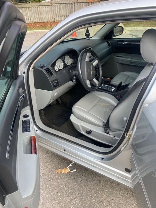 2006 Chrysler 300 (2005-2023) - Image 12 of 24