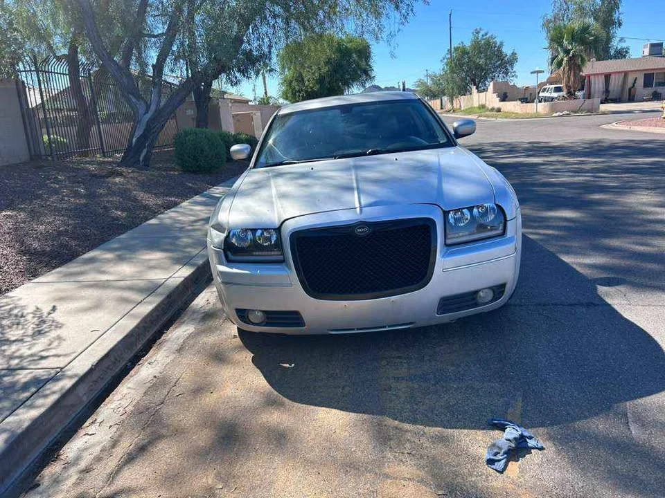 2006 Chrysler 300 (2005-2023) - Image 2 of 7