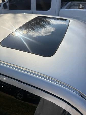 2006 Chrysler 300 (2005-2023) - Image 8 of 10