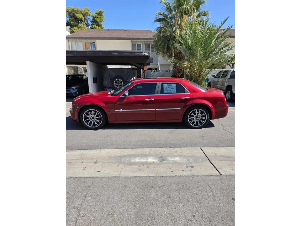 2006 Chrysler 300 (2005-2023) - Image 8 of 21