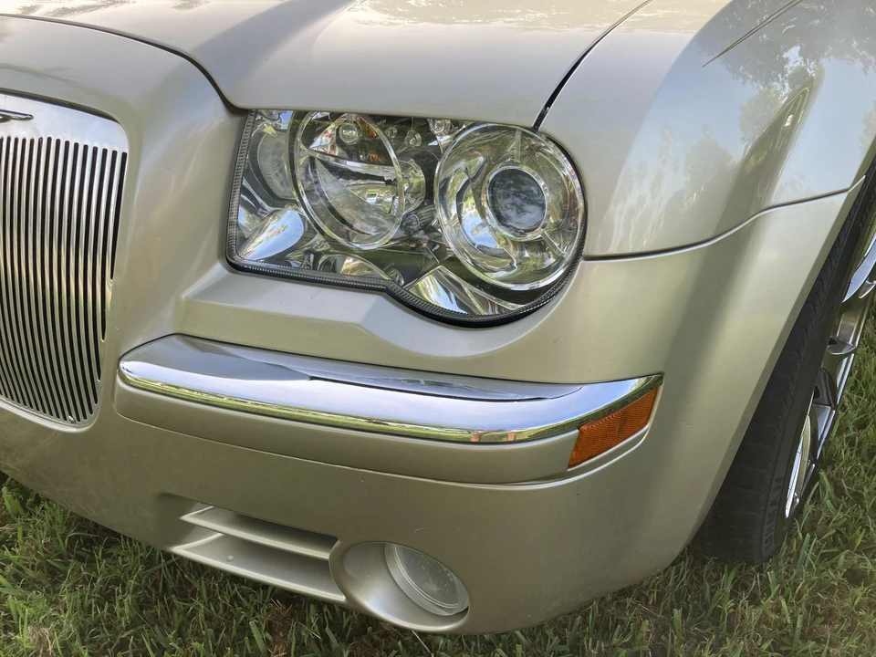 2006 Chrysler 300 (2005-2023) - Image 15 of 30