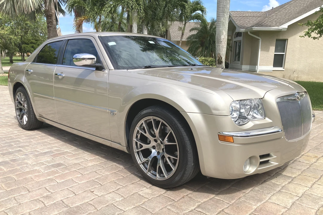 2006 Chrysler 300 (2005-2023) - Image 12 of 30