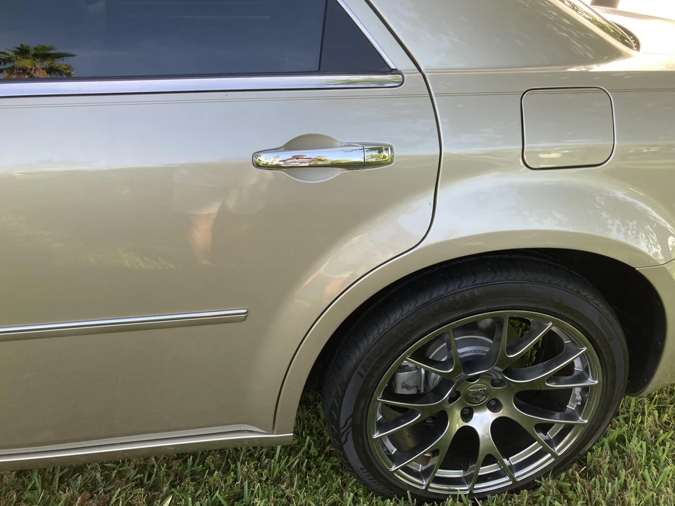 2006 Chrysler 300 (2005-2023) - Image 20 of 30