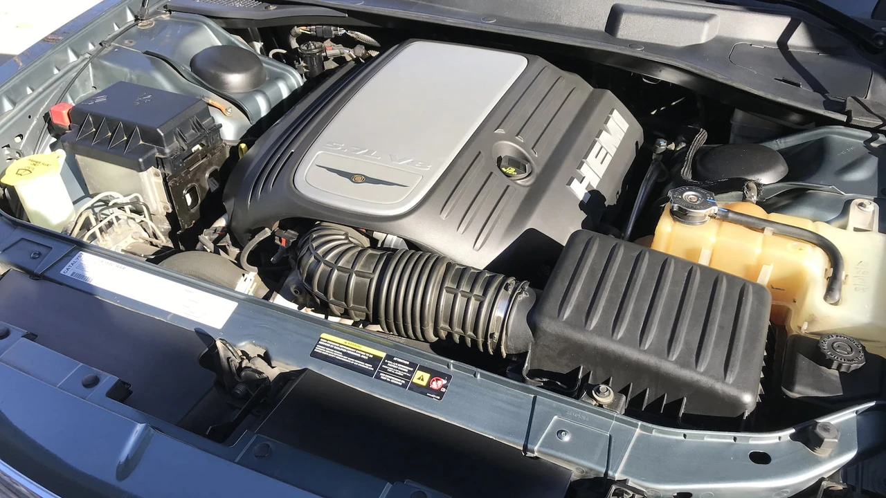 2006 Chrysler 300 (2005-2023) - Image 7 of 18