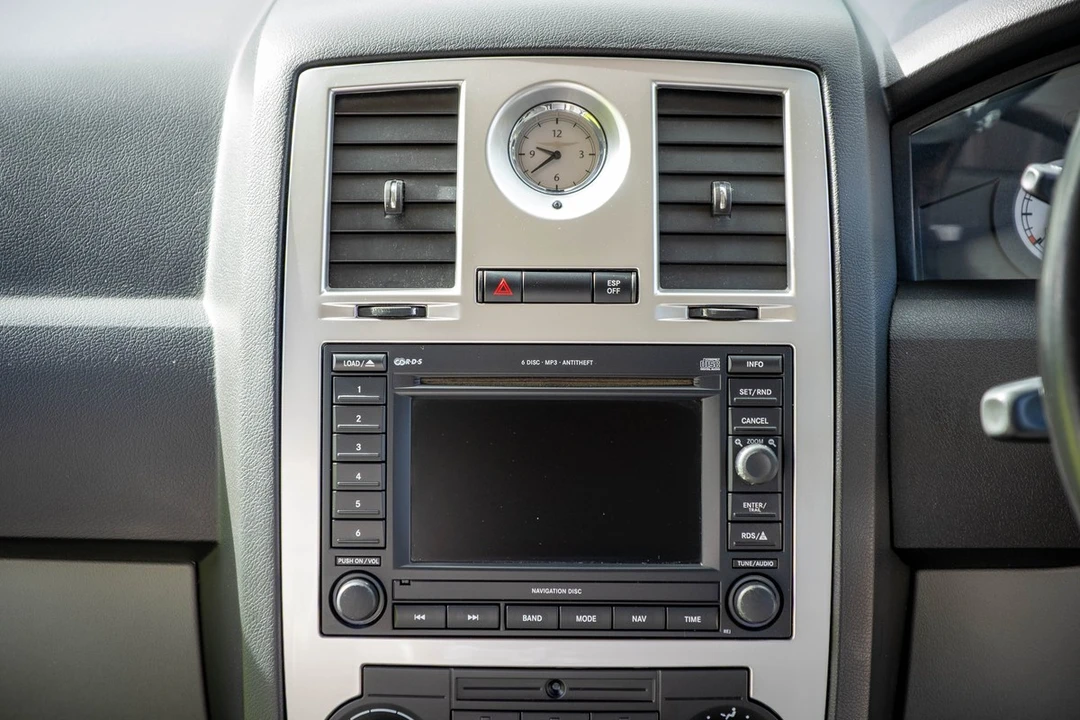 2006 Chrysler 300 (2005-2023) - Image 22 of 30
