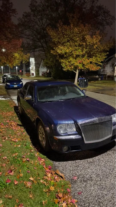 2006 Chrysler 300 (2005-2023) - Image 2 of 4
