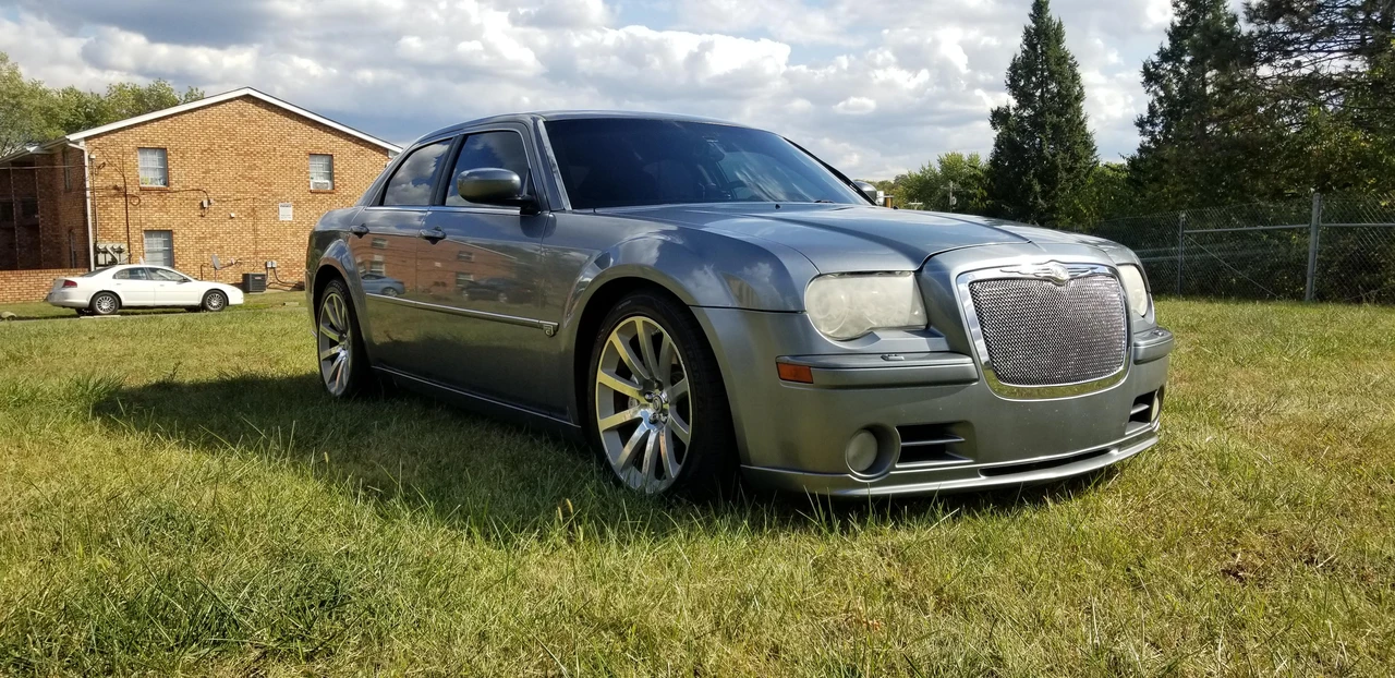 2006 Chrysler 300 (2005-2023) - Image 27 of 31