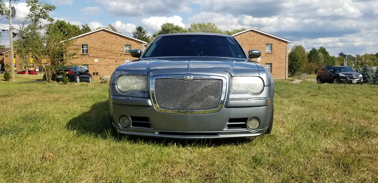 2006 Chrysler 300 (2005-2023) - Image 6 of 31
