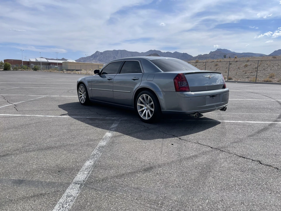 2006 Chrysler 300 (2005-2023) - Image 8 of 16