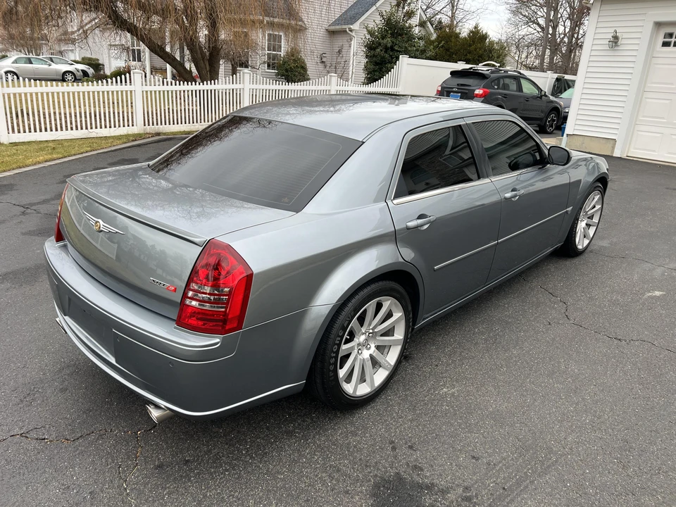 2006 Chrysler 300 (2005-2023) - Image 19 of 31