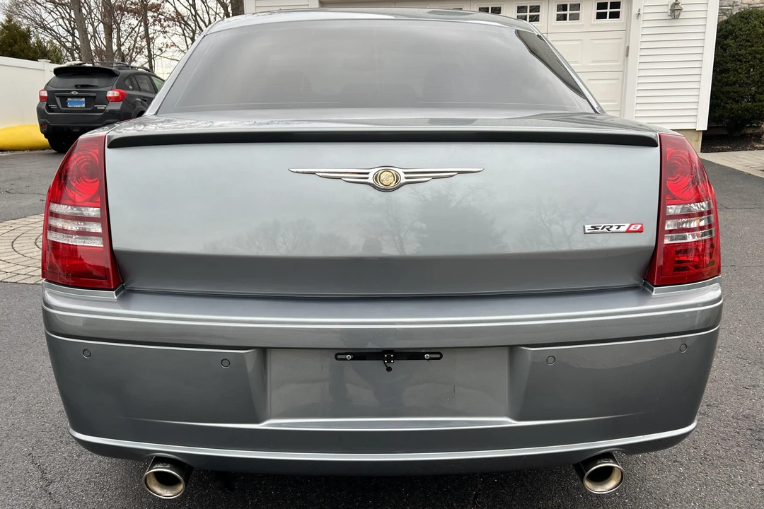 2006 Chrysler 300 (2005-2023) - Image 5 of 31