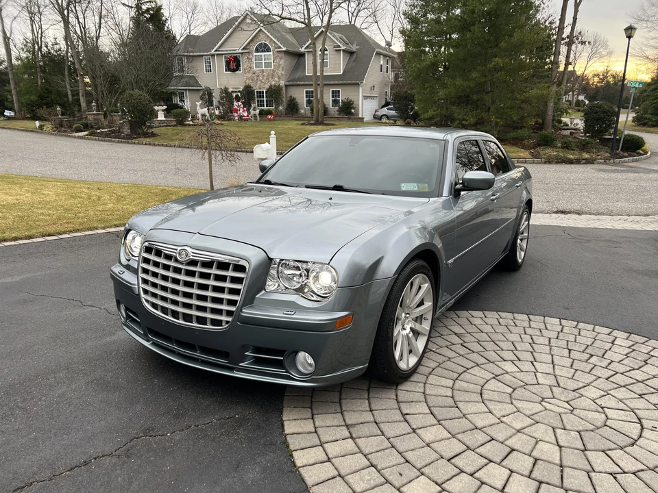 2006 Chrysler 300 (2005-2023) - Image 9 of 31