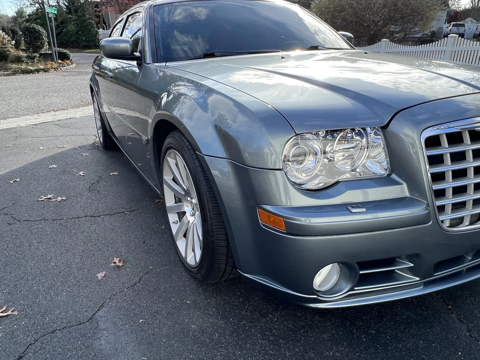 2006 Chrysler 300 (2005-2023) - Image 25 of 31