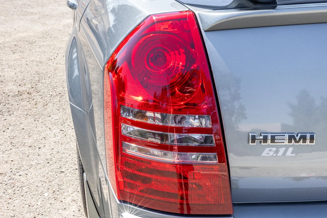 2006 Chrysler 300 (2005-2023) - Image 16 of 31