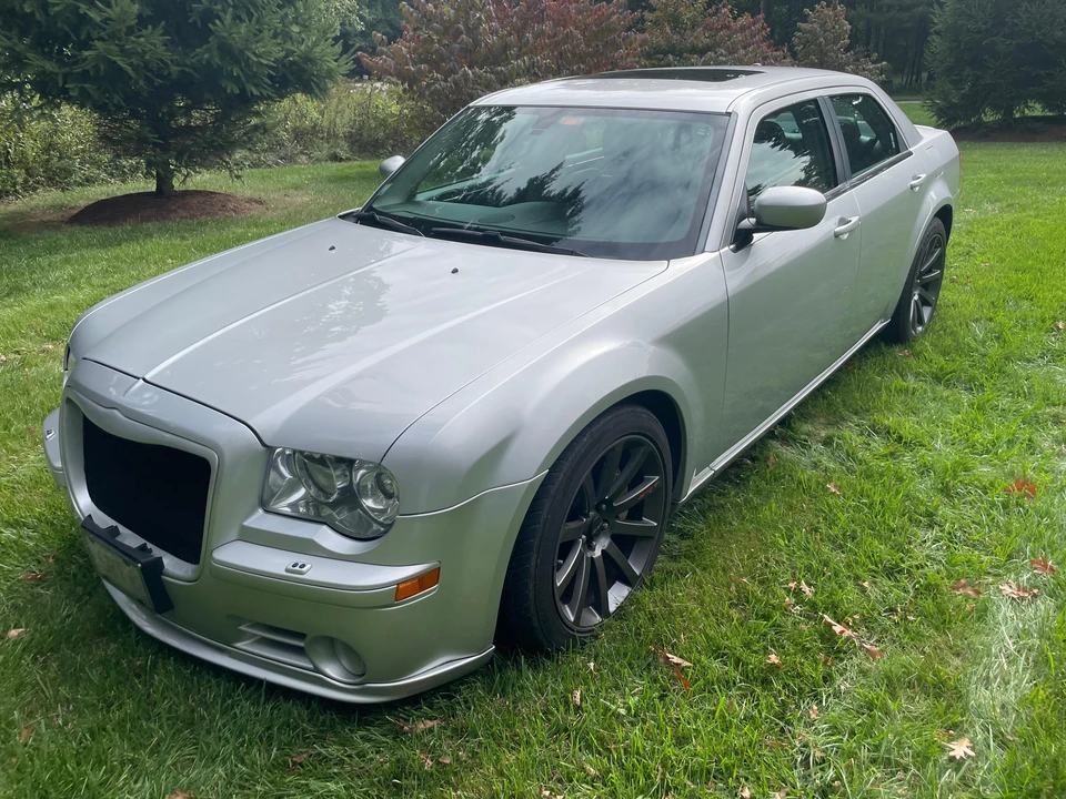 2006 Chrysler 300 (2005-2023) - Image 7 of 31