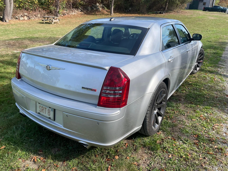 2006 Chrysler 300 (2005-2023) - Image 11 of 31