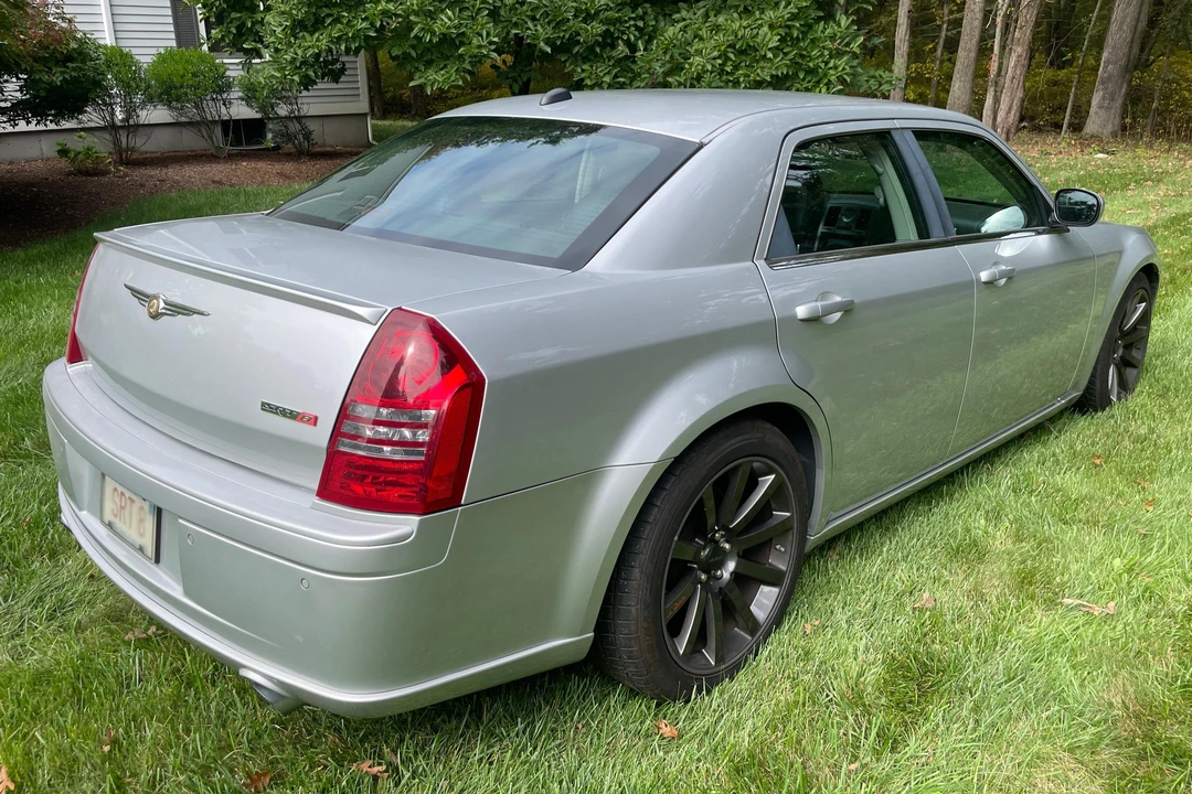 2006 Chrysler 300 (2005-2023) - Image 4 of 31