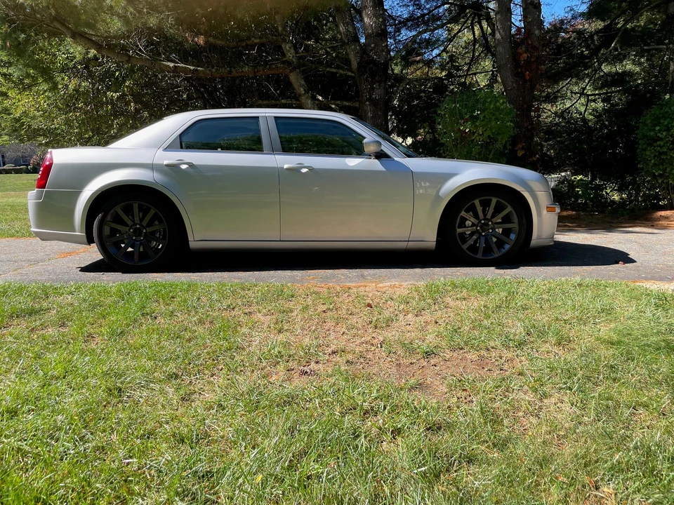 2006 Chrysler 300 (2005-2023) - Image 12 of 31