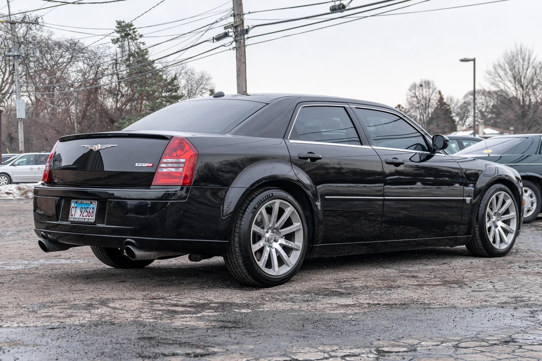 2006 Chrysler 300 (2005-2023) - Image 9 of 31