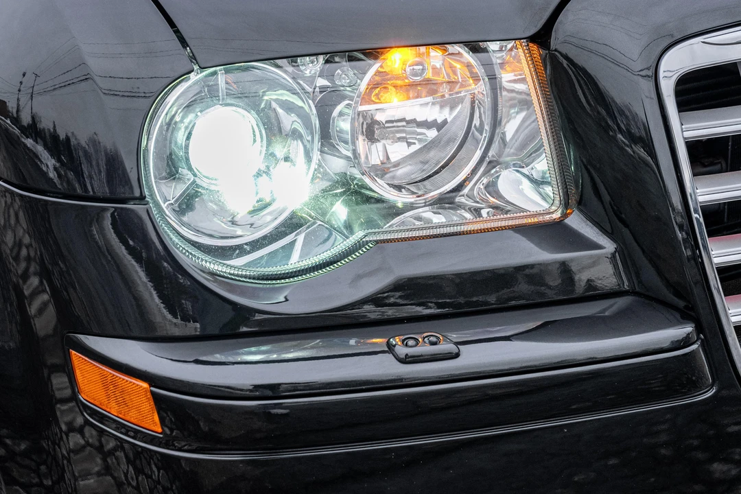 2006 Chrysler 300 (2005-2023) - Image 12 of 31