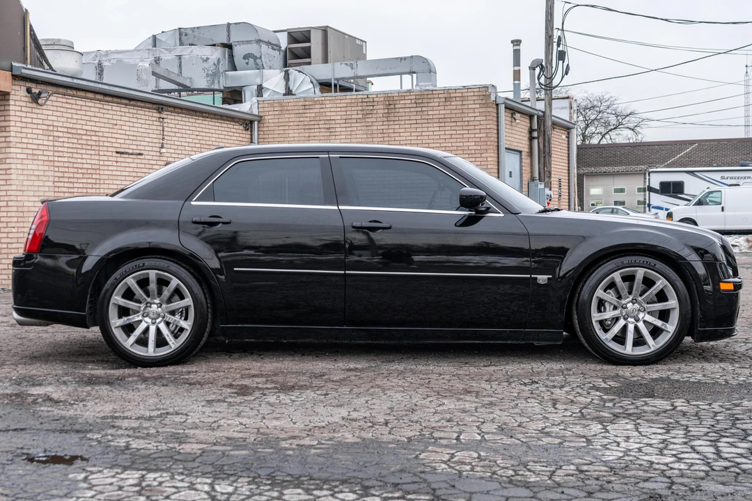 2006 Chrysler 300 (2005-2023) - Image 3 of 31