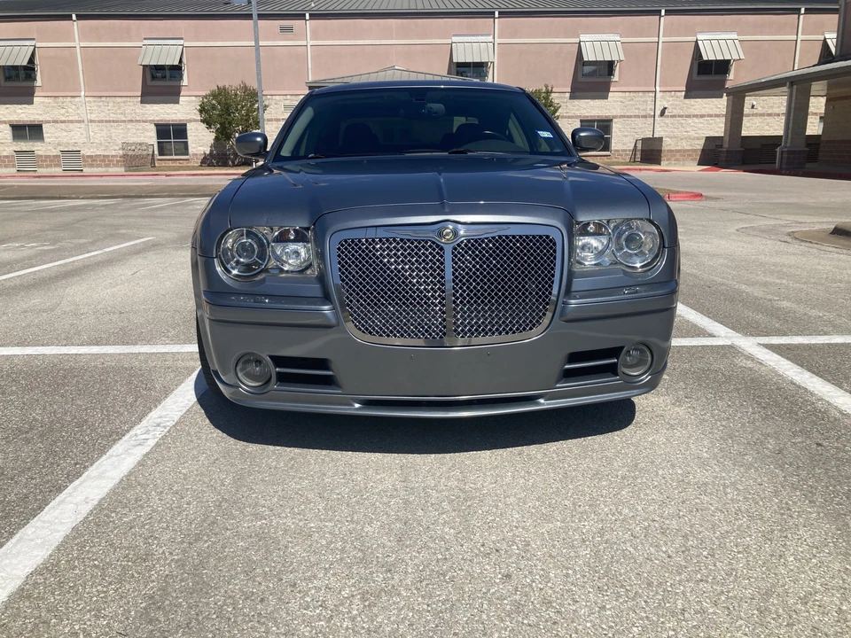 2006 Chrysler 300 (2005-2023) - Image 3 of 31