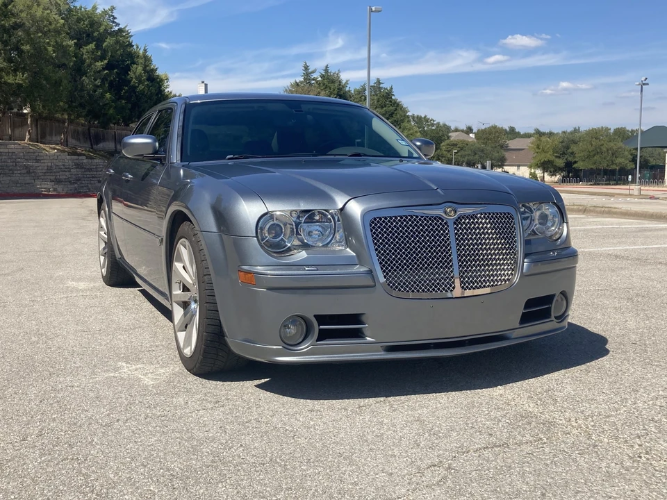 2006 Chrysler 300 (2005-2023) - Image 9 of 31