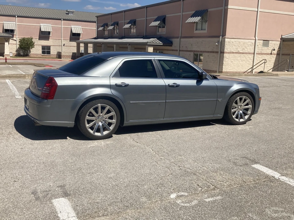2006 Chrysler 300 (2005-2023) - Image 14 of 31